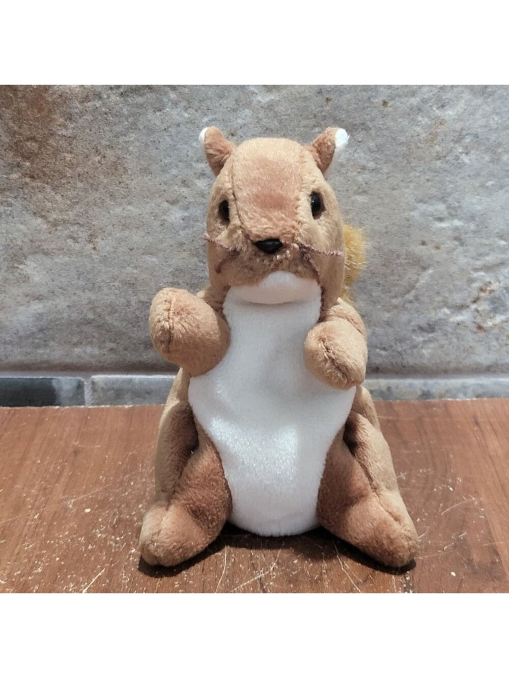 TY Beanie Baby NUTS the Squirrel 1996 Original Vintage Retired Plush Toy